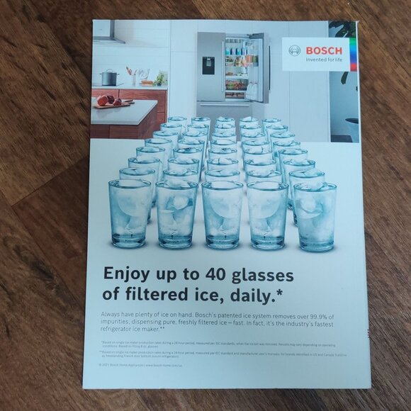 Better Homes & Gardens Farmhouse Christmas 2021 Holiday Magazine Special Issue - Picture 3 of 4